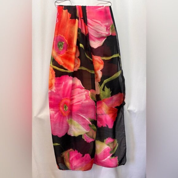 Bold Floral Sarong Wrap Scarf - Picture 11 of 14